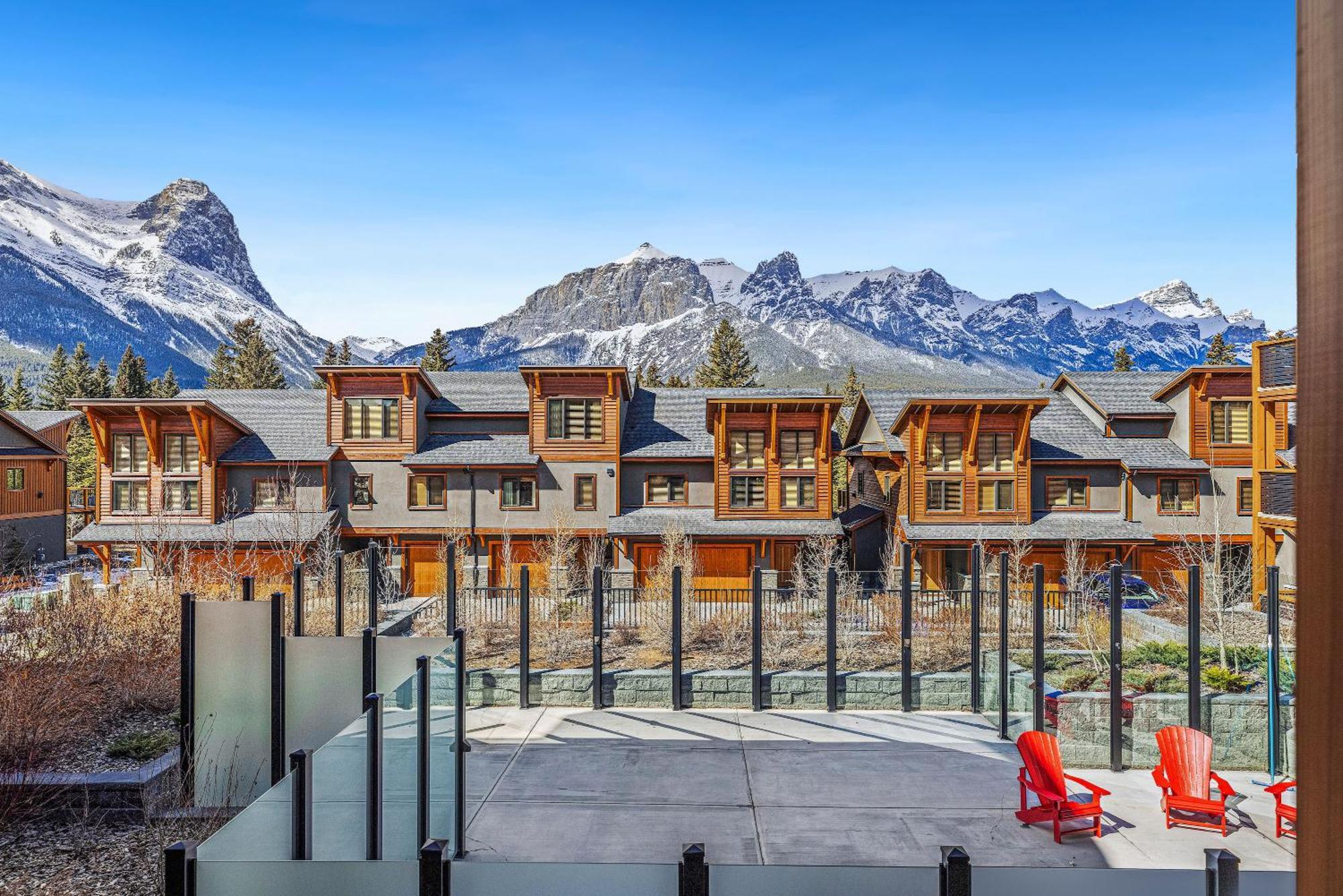 Spring Creek Condo By Canadian Rockies Vacation Rentals Canmore Esterno foto